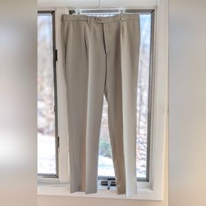 Burberry London pleated Men's Pants  in Light Beige EU 50 X 33”